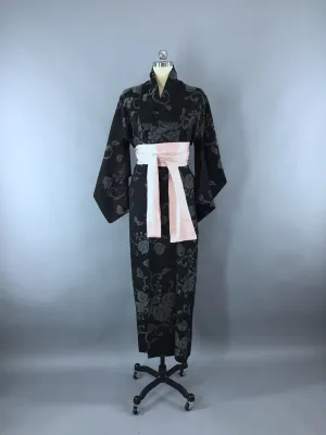 1940s Vintage Kimono Robe in Black & Grey Floral