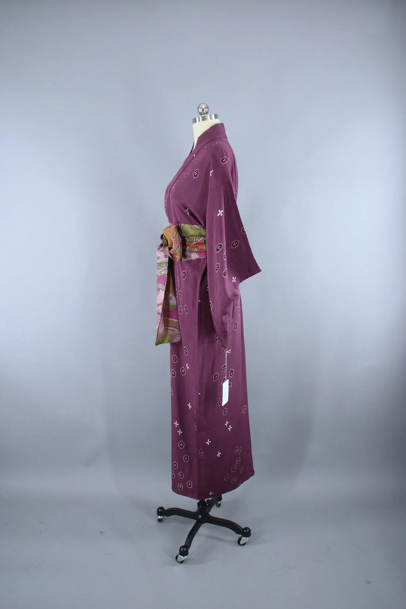 1940s Vintage Silk Kimono Robe / Purple & White