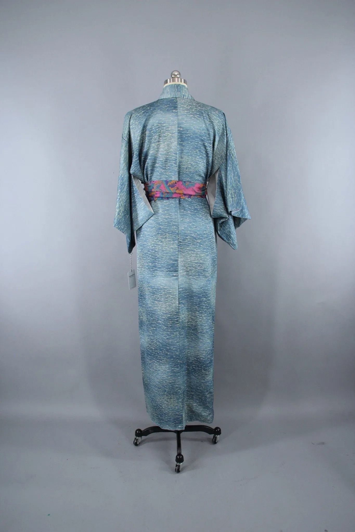 1950s Vintage Silk Kimono Robe / Blue Green Grass Print