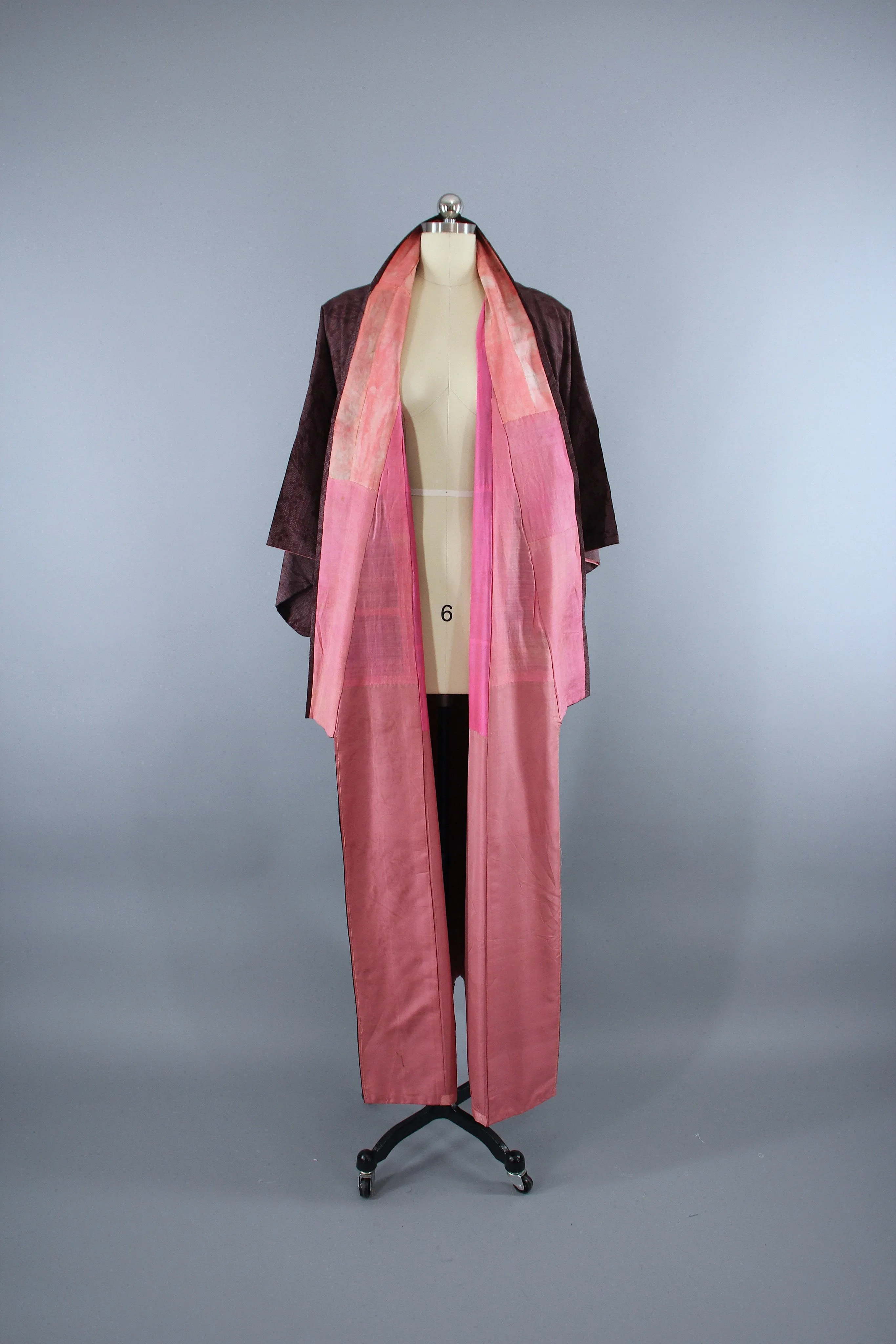 1950s Vintage Silk Kimono Robe / Dark Purple & White