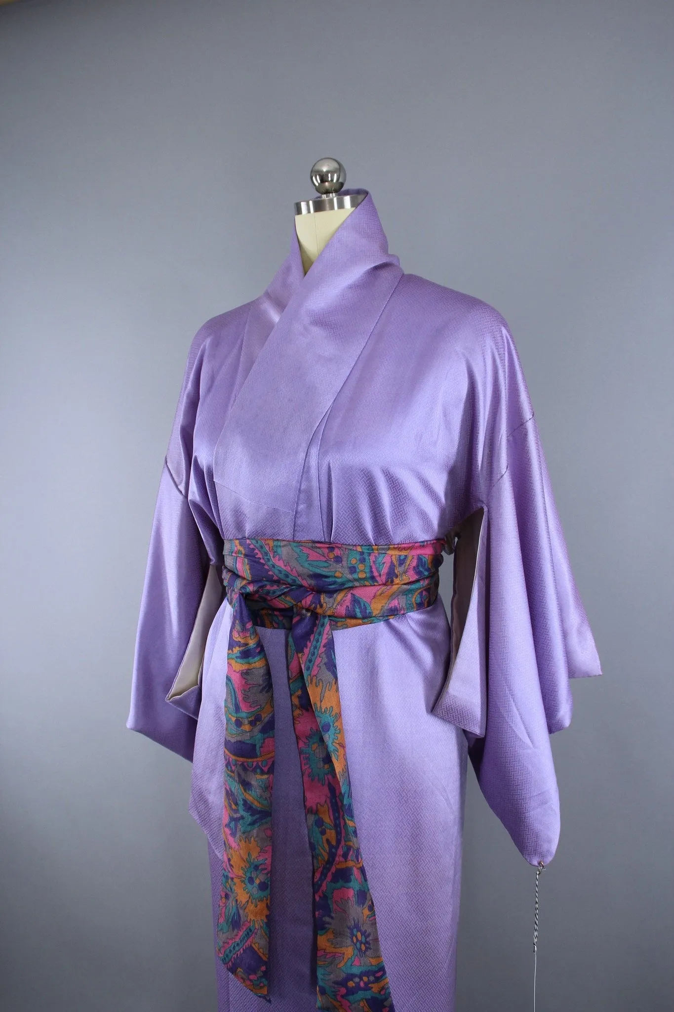 1960s Vintage Silk Satin Kimono Robe / Lavender Herringbone