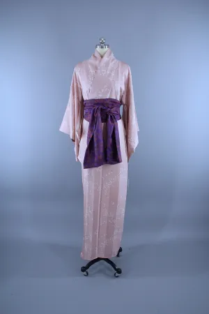 1970s Vintage Silk Kimono Robe / Blush Pink & White Leaves
