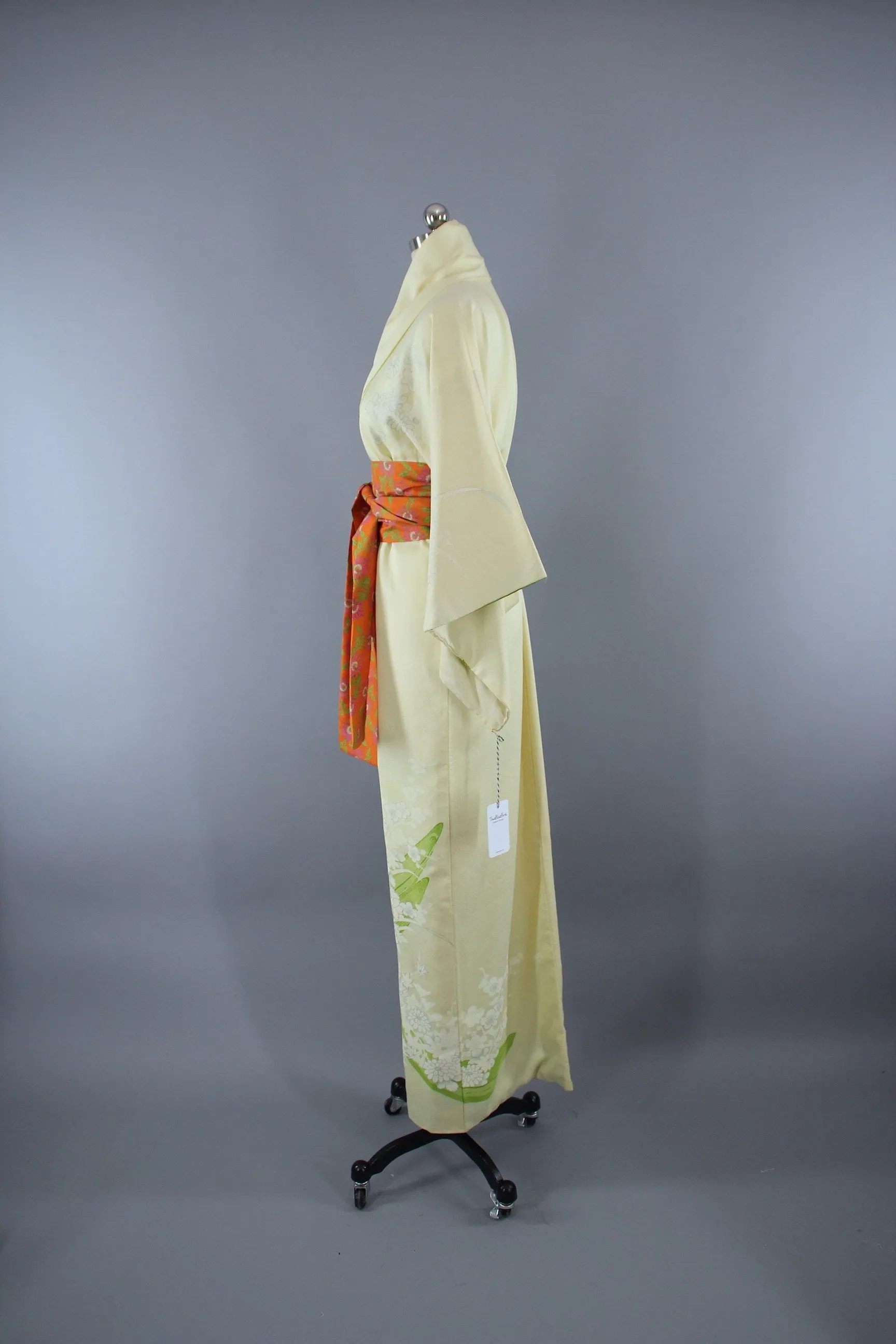 1970s Vintage Silk Kimono Robe / Lemon Yellow Green Floral Daisy Print