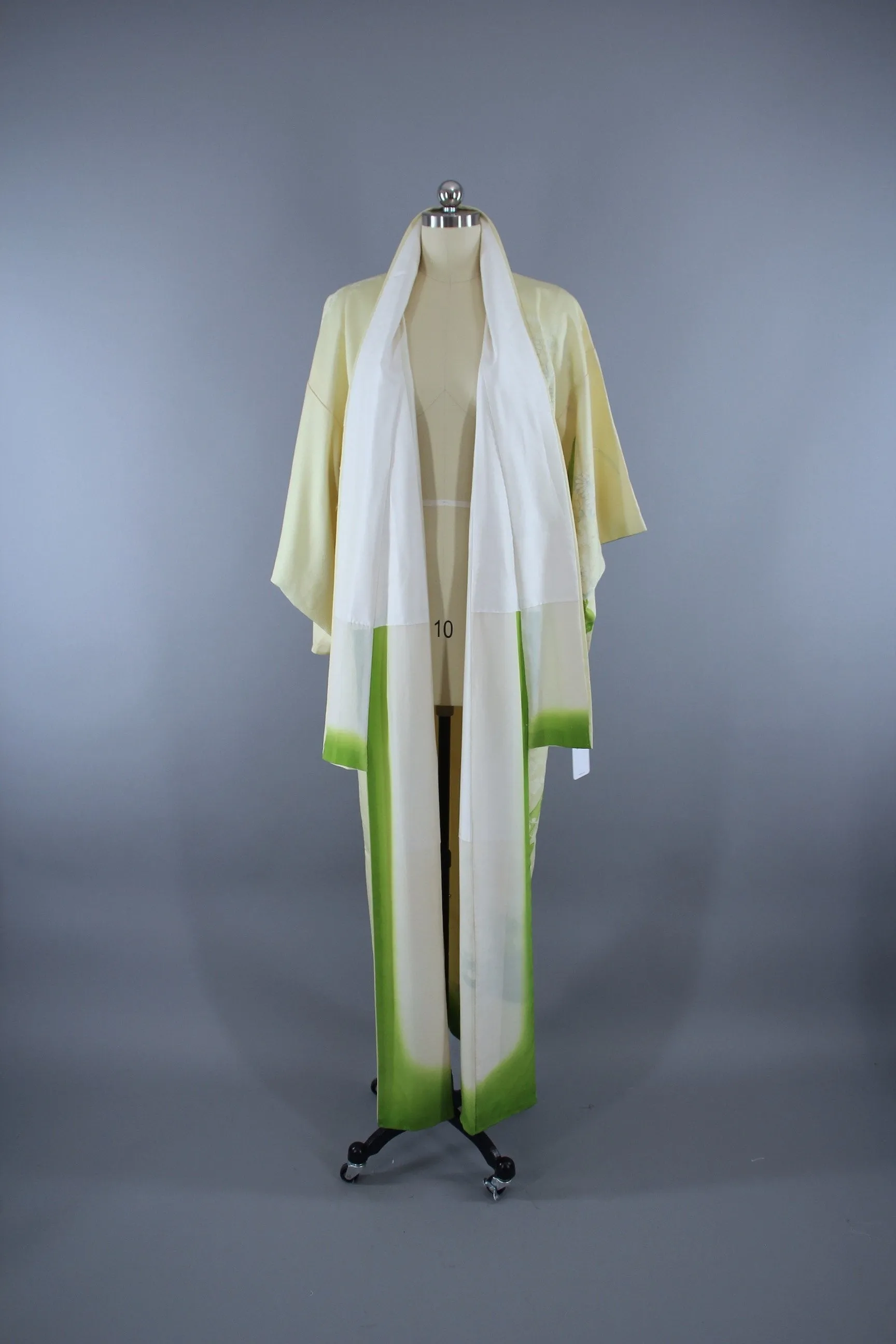 1970s Vintage Silk Kimono Robe / Lemon Yellow Green Floral Daisy Print