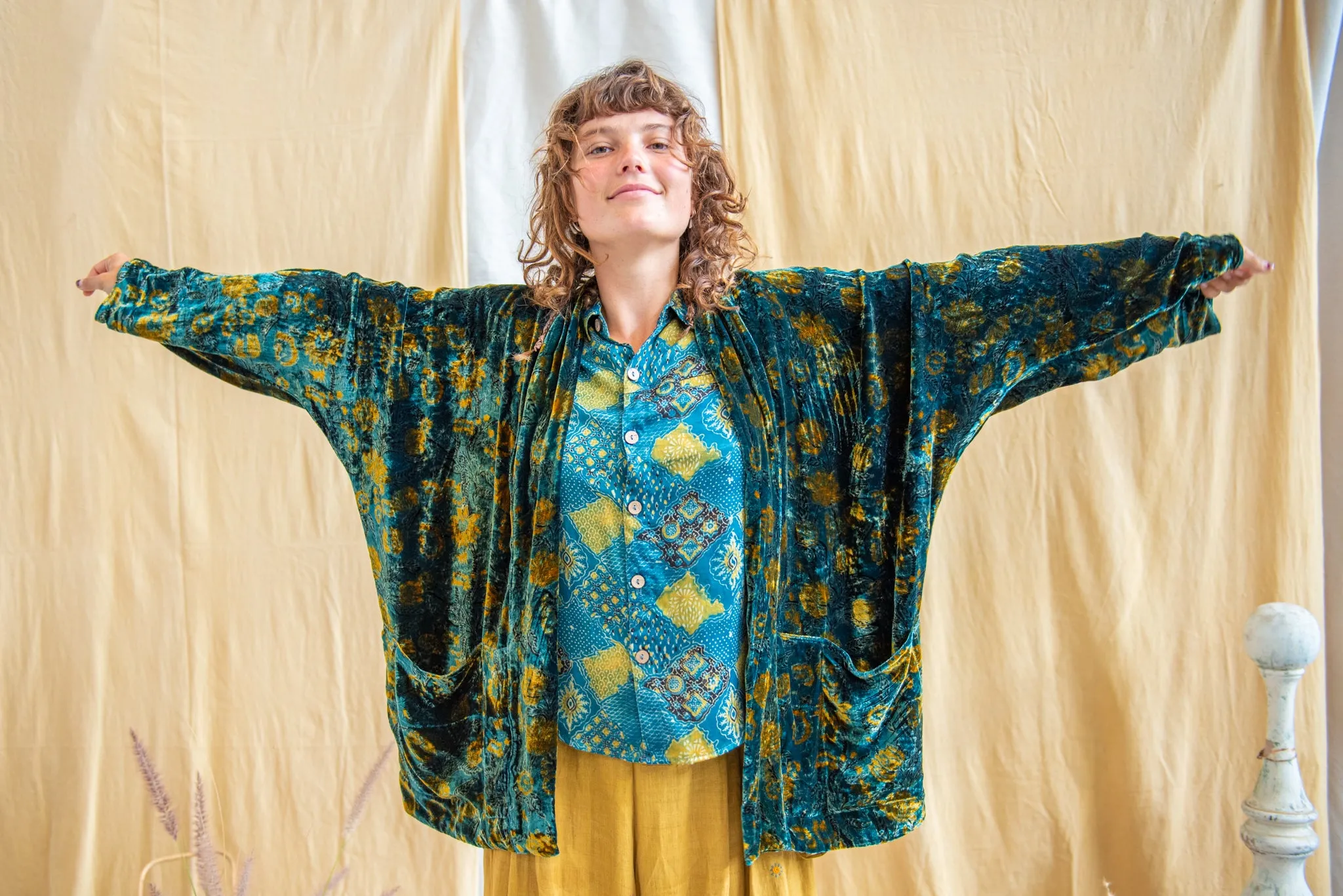 Silk Velvet Kimono Jacket - Indigo Lime