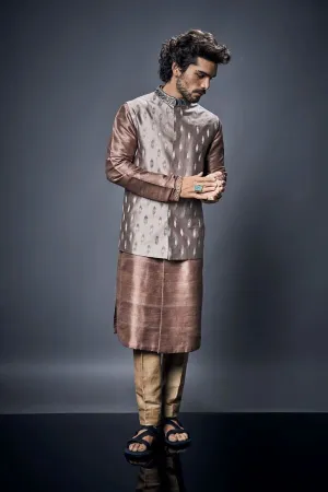 Trojan Smudge Bandhi - Julian